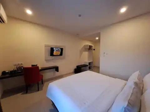 Hotel Simfony Alor Kalabahi Eksteriør bilde