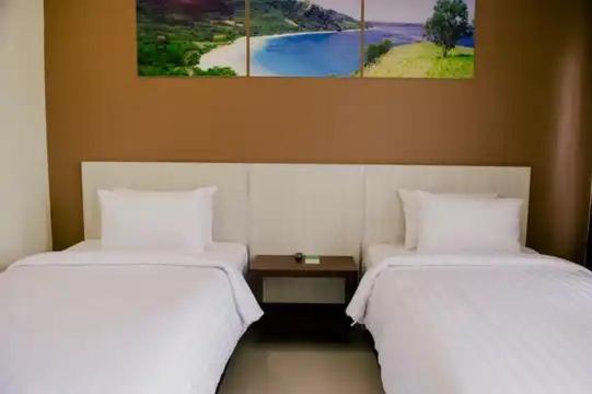 Hotel Simfony Alor Kalabahi Eksteriør bilde